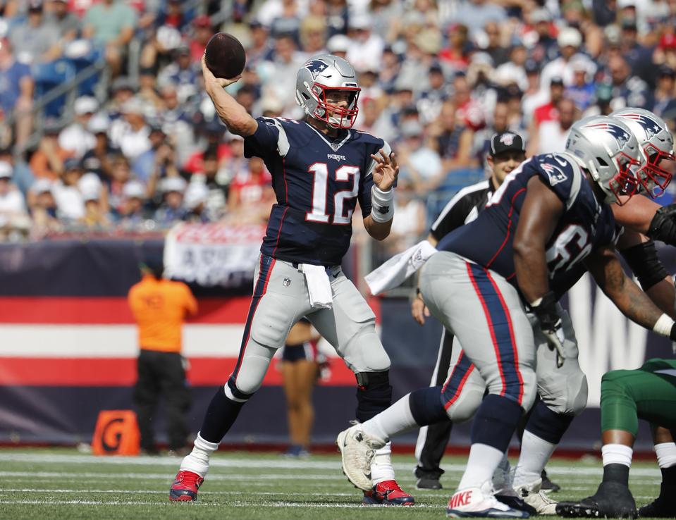 Bettors Piling On Undefeated Patriots And Chiefs In Nfl Week