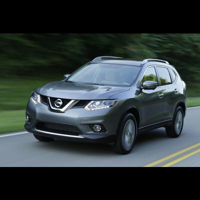 rogue nissan fwd sv overachieving tweener test drive