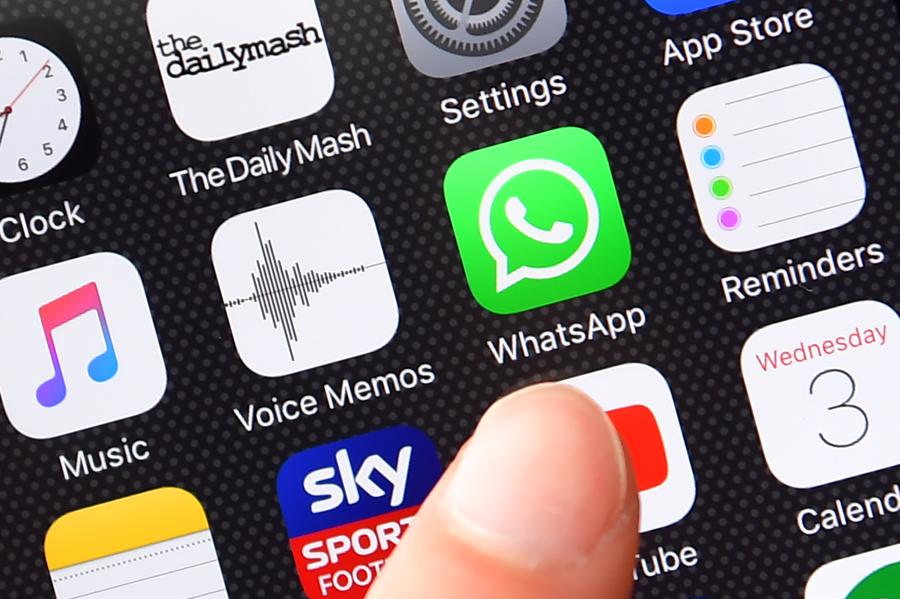 This Is The $1.4B Indian Chat App Challenging WhatsApp In India