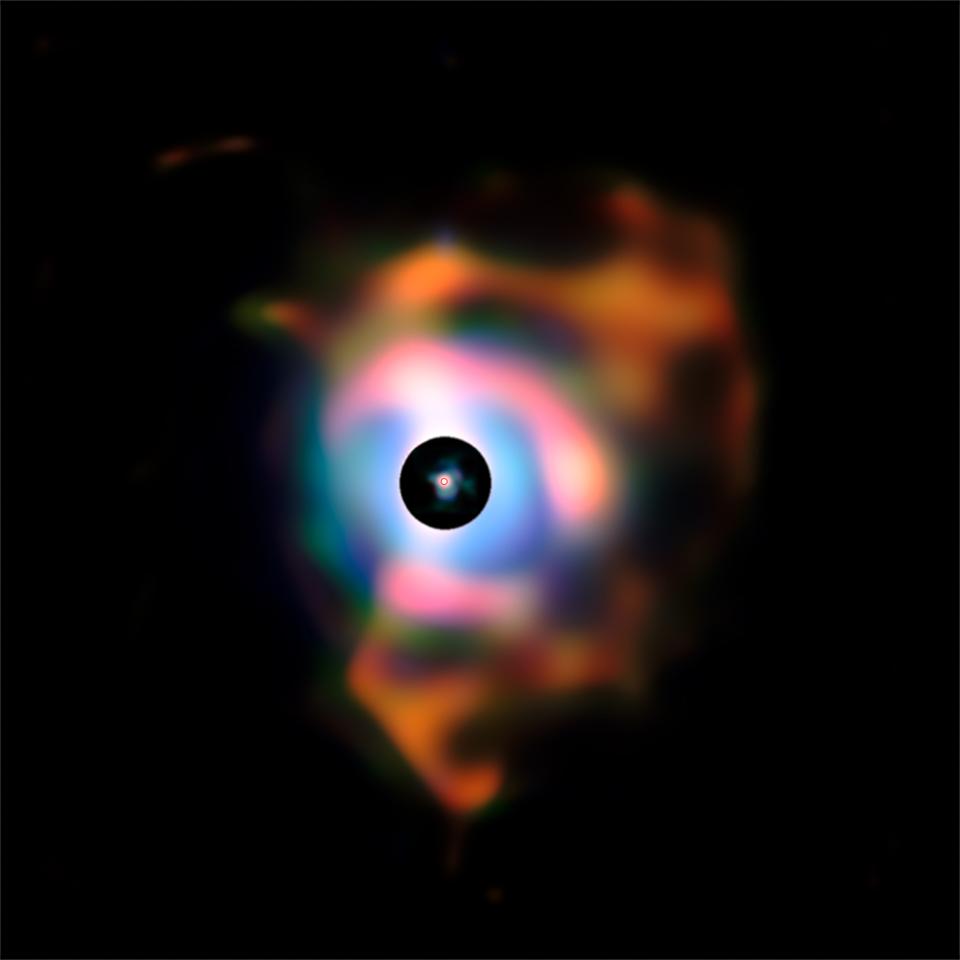 The nebula of expelled matter created around Betelgeuse.