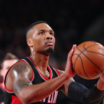 尷尬！去年豪言擊敗勇士被橫掃，Lillard今年恐又被狂打臉！-黑特籃球-NBA新聞影音圖片分享社區