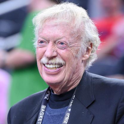 Phil Knight & family