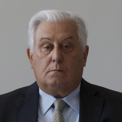 Antonio Del Valle Ruiz & family Net Worth and Profile