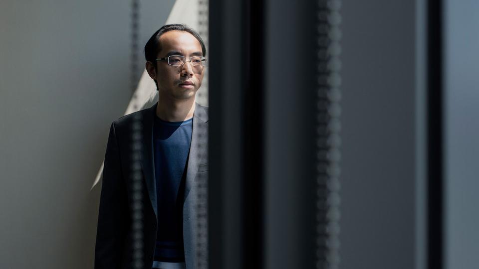 FBG Capital’s crypto trading whiz, Shuoji “Vincent” Zhou, got hooked on trading bitcoin while caring for his newborn daughter