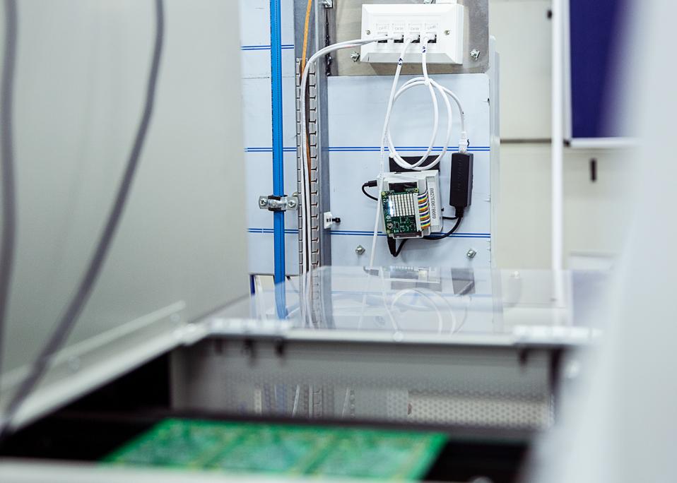 How Sony Sped Up A Factory With These Tiny, $35 Computers 5 960x0.jpg (960Ã686)