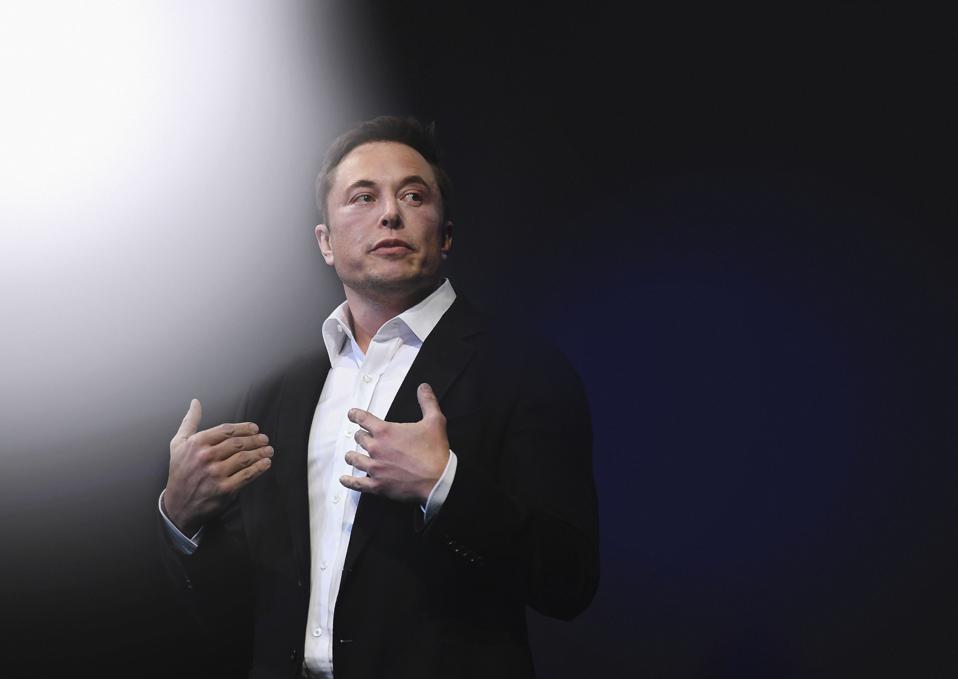 Elon Musk presents SpaceX with the goal of colonizing Mars