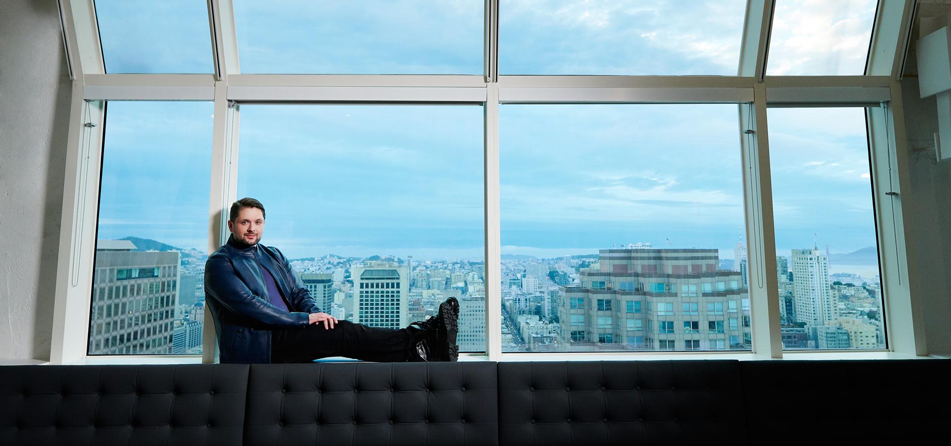 Meet The Billionaire Who Defied Amazon And Built Wish The World S Most Downloaded E Commerce App