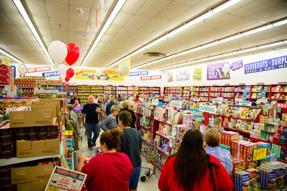 The Outlandish Story Of Ollie S A 5 Billion Retail Empire That