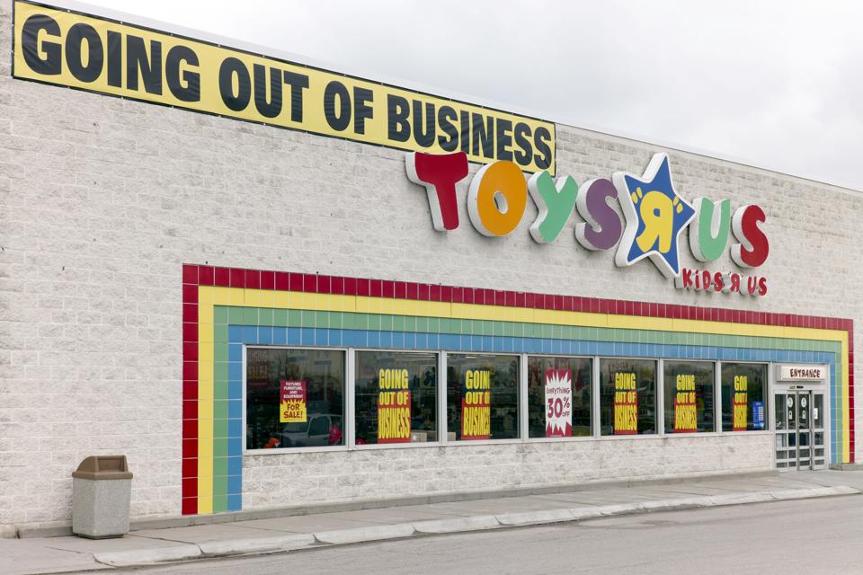 Lawyers Biggest Winners In Toys R Us Bankruptcy Top Firm Gets 56 Million