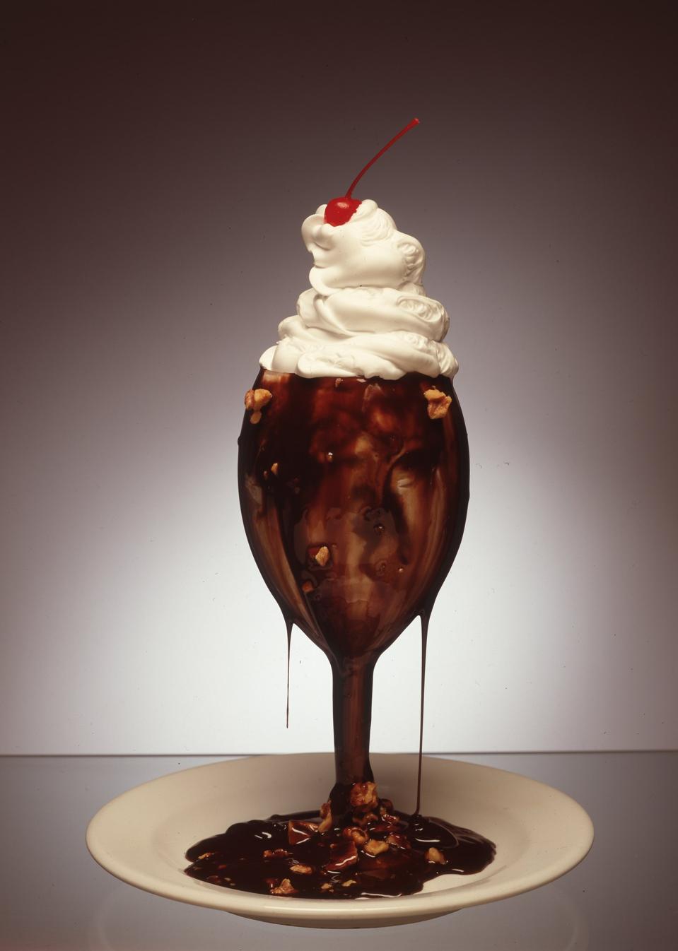 12 OverTheTop Sundaes You'll Want To Try This Summer Across The Country