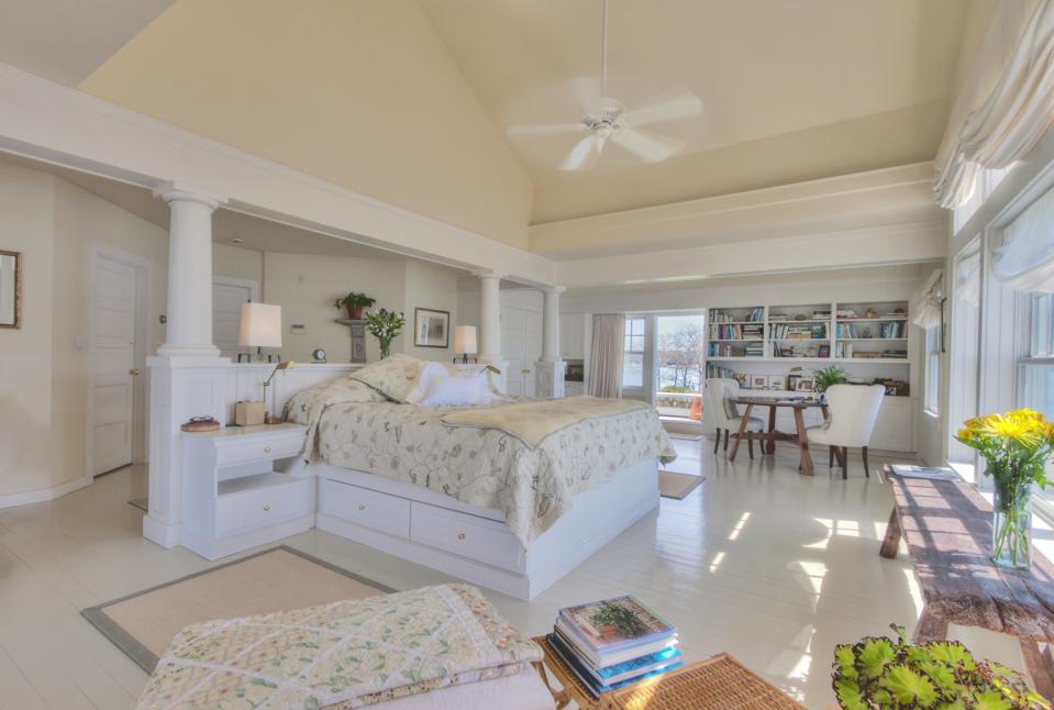 Potato Island bedroom