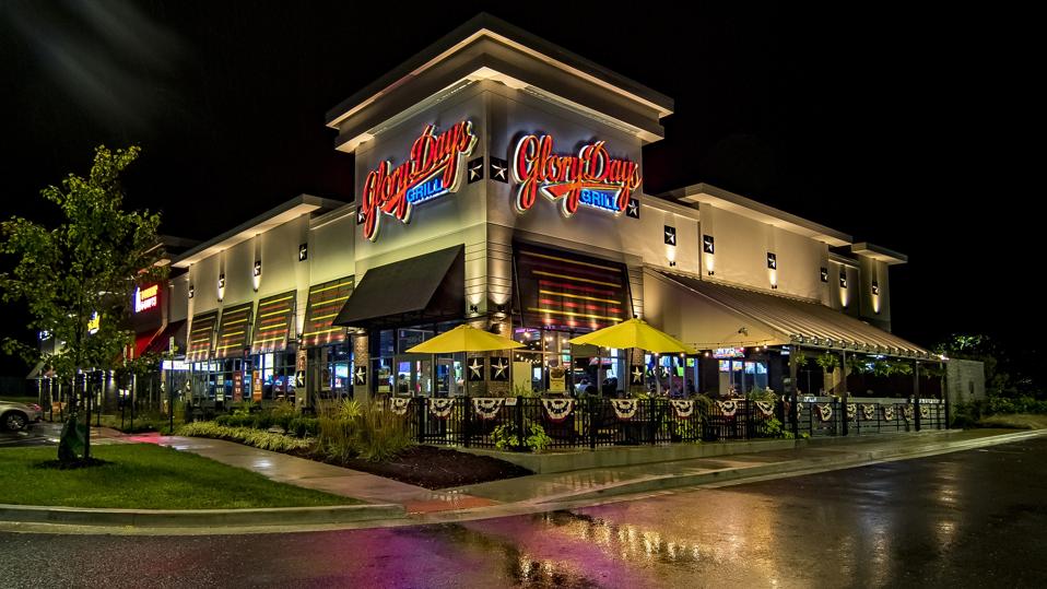 Bucking The Sports Bar Slowdown Glory Days Grill Expanding Bucking The Sports Bar Slowdown Glory Days Grill Expanding