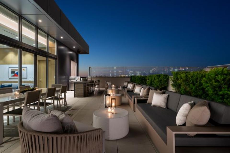 At 45,000 A Month, This Penthouse Is Chicago’s Most Expensive Rental