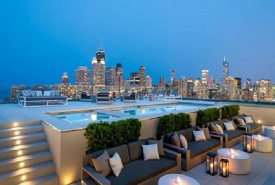 Rooftop pool
