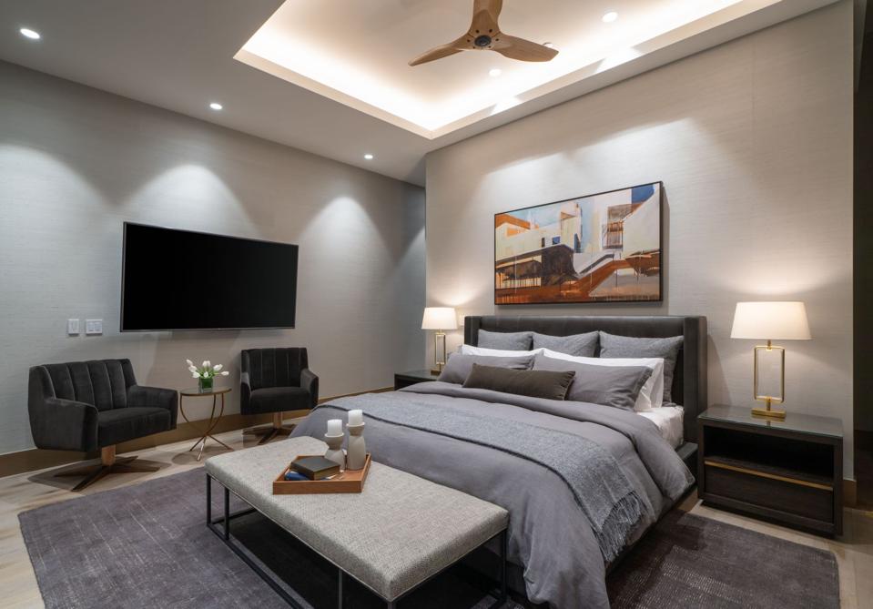 Master suite at Onni penthouse in Chicago