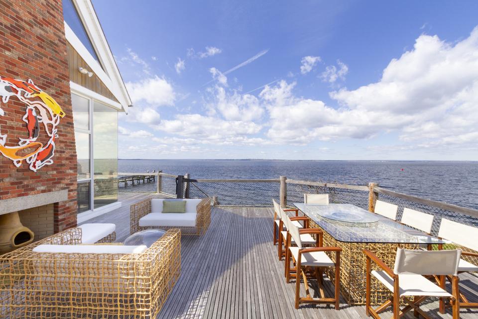 A compound located 73, 79, 85 & 91 Shore Road in Bristol Highlands, Rhode Island is on the market for $8.5 million and is listed with Christie's International Real Estate.