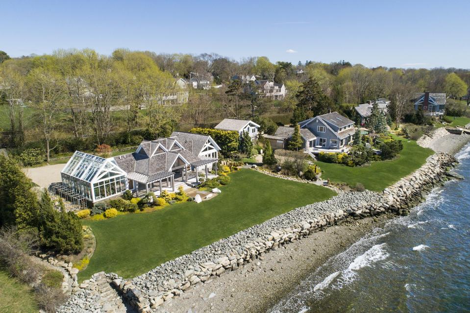 This $8.5 Million Beachfront Estate In Rhode Island Is The ...