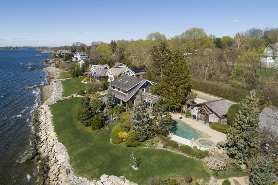 A compound located 73, 79, 85 & 91 Shore Road in Bristol Highlands, Rhode Island is on the market for $8.5 million and is listed with Christie's International Real Estate.