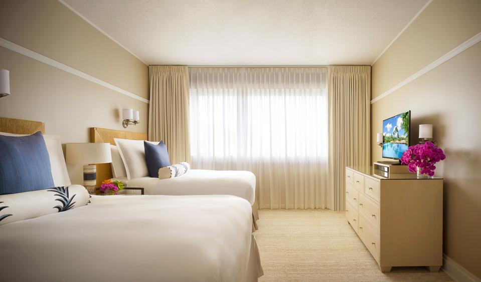 Residences are outfitted with Montage's fine bed linens as well as its plush towels and bathrobes.