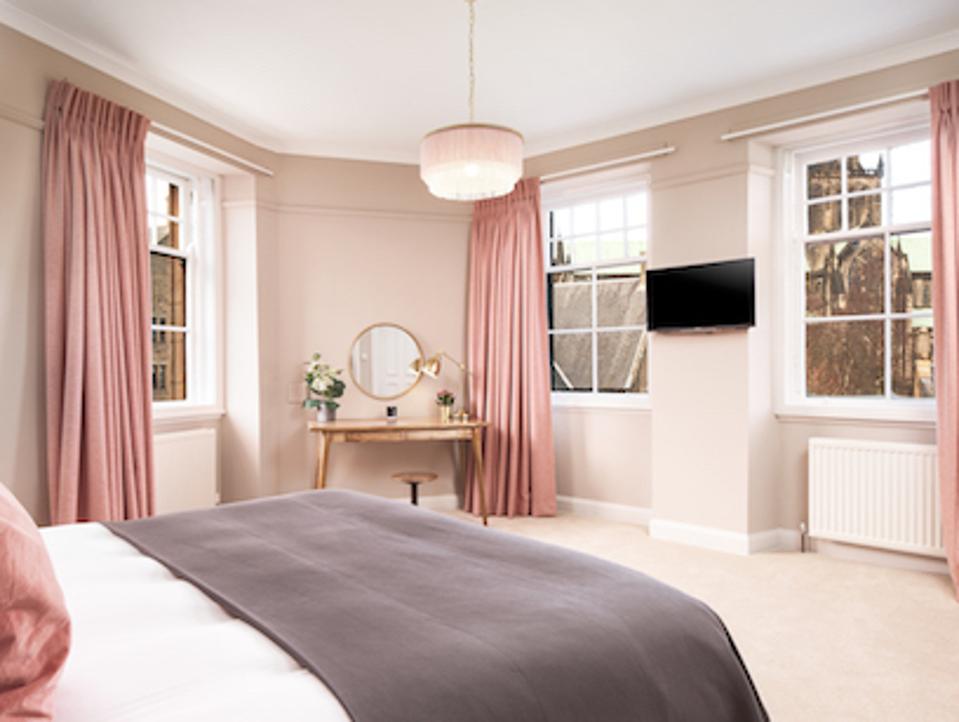 Cathedral House Hotel