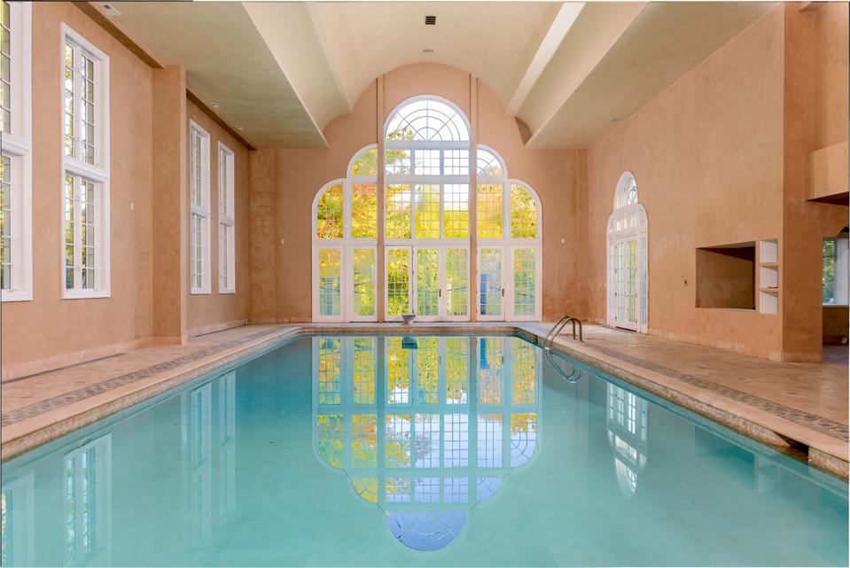 Indoor swimming pool