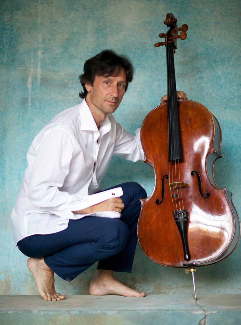 seniman musik