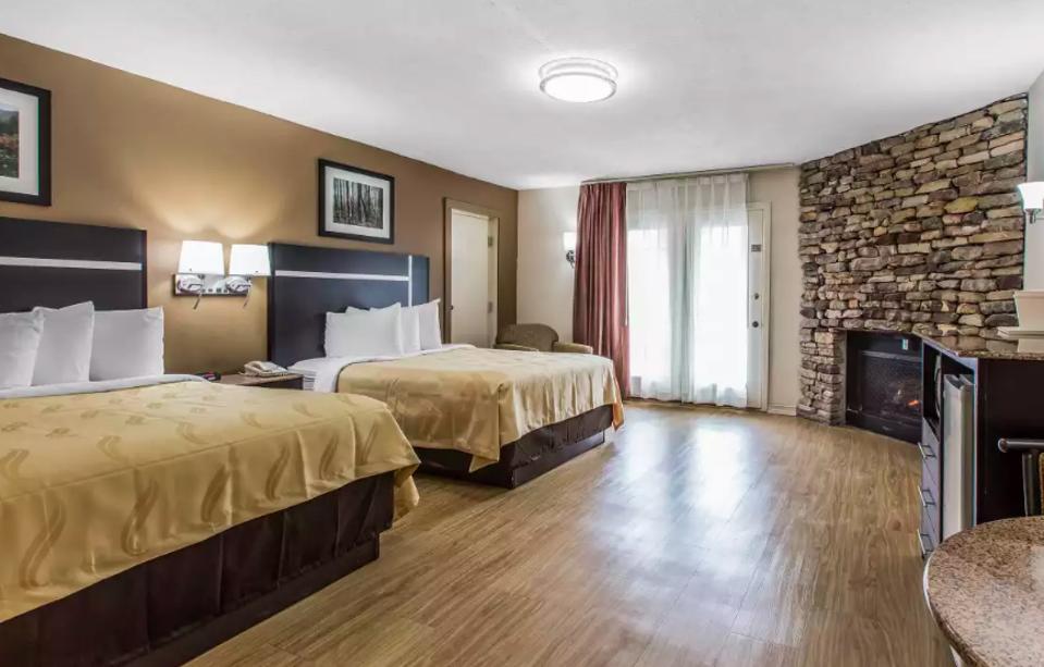 The Best Pet Friendly Hotels In Gatlinburg Tennessee The best pet friendly hotels in gatlinburg tennessee