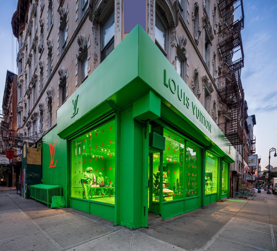 Louis Vuitton Created A Pop Up In Nyc Covered Entirely In Neon