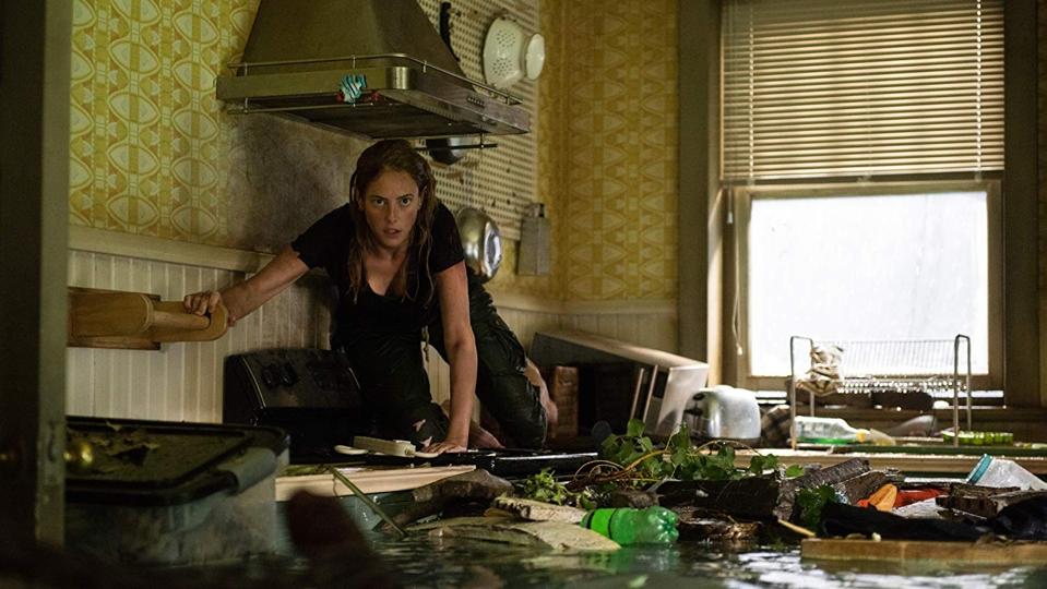 'Crawl' Is The Best 'Not Screened For Film Critics' Movie In Years