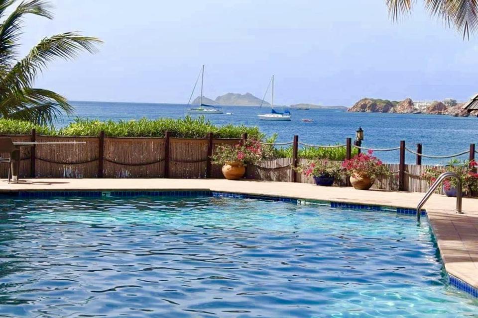 Michael recommends best of Denise richard nude photos islands in All vacations inclusive virgin