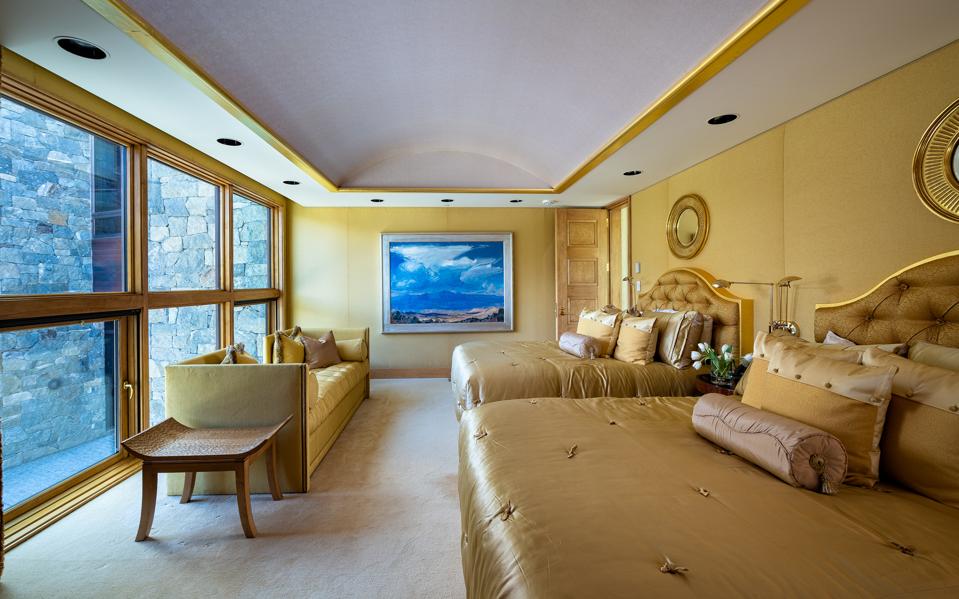 Bedroom at Casteel Creek Retreat