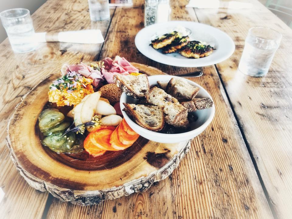 Where To Eat In Virginia Beach A City Obsessed With Fresh And