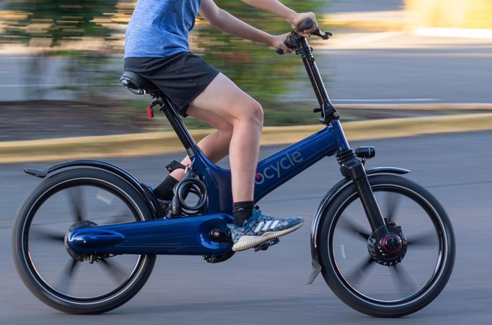 Smart Funky Expensive And A Hoot To Ride Gocycle S G3 Electric Bicycle Is Loaded With Good Ideas