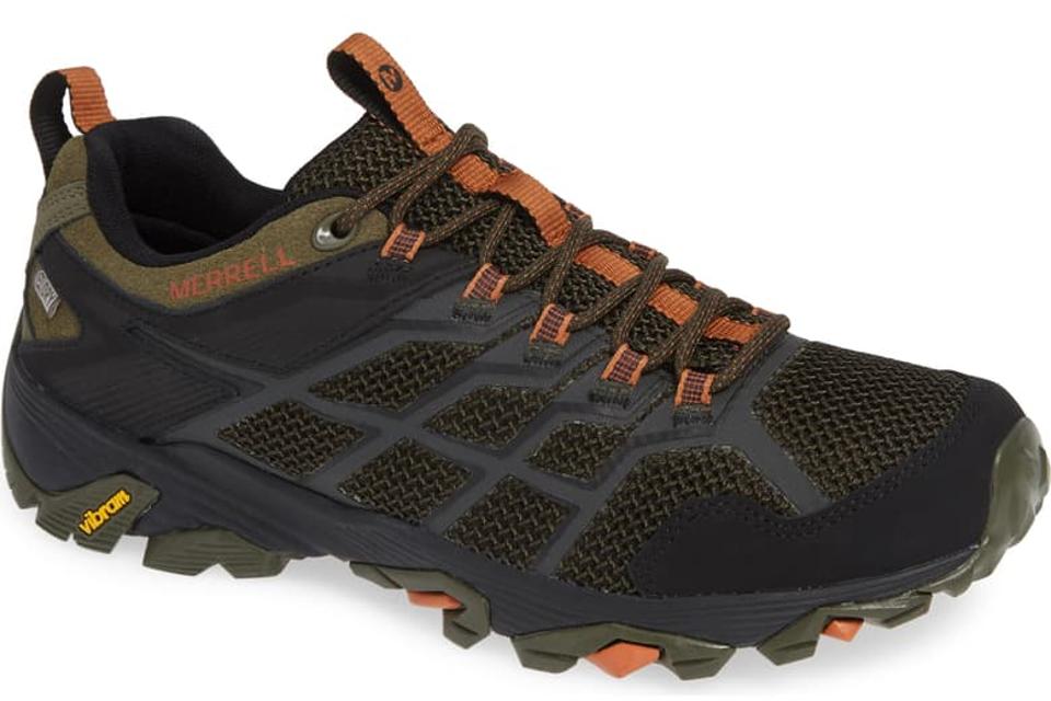 Merrell Moab FST 2 provides excellent foot support.