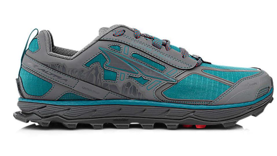 Altra Men’s Lone Peak 4 is supportive and light weight.