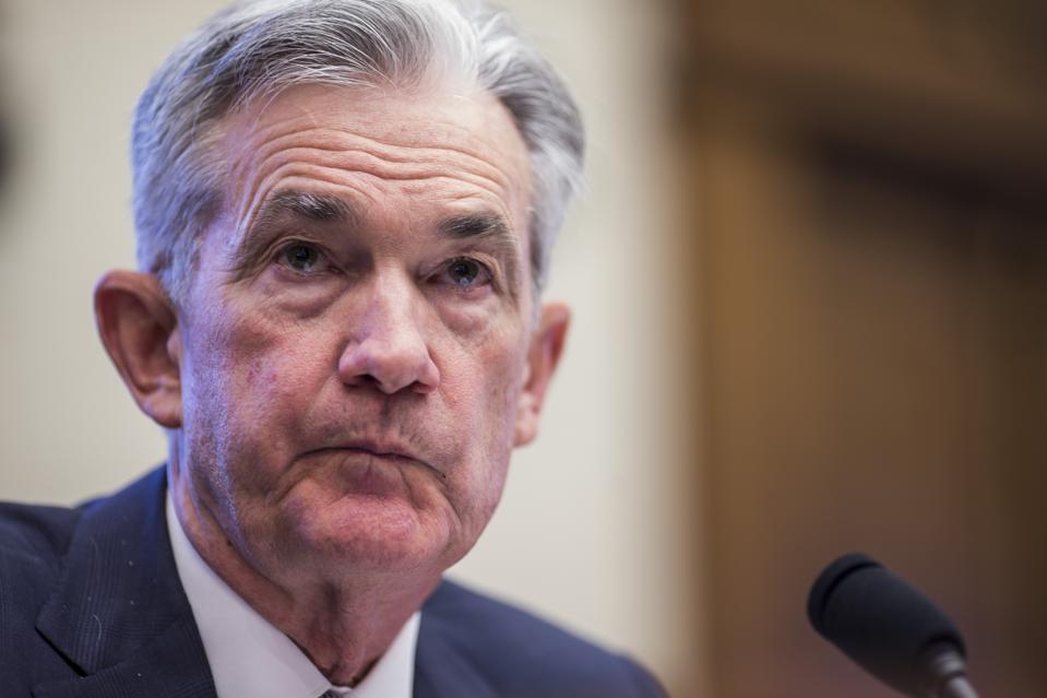 Widely Anticipated Fed Rate Cut May Backfire For Stock