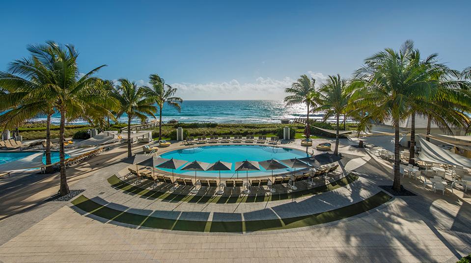 Boca Beach Club, ein Waldorf Astoria Resort