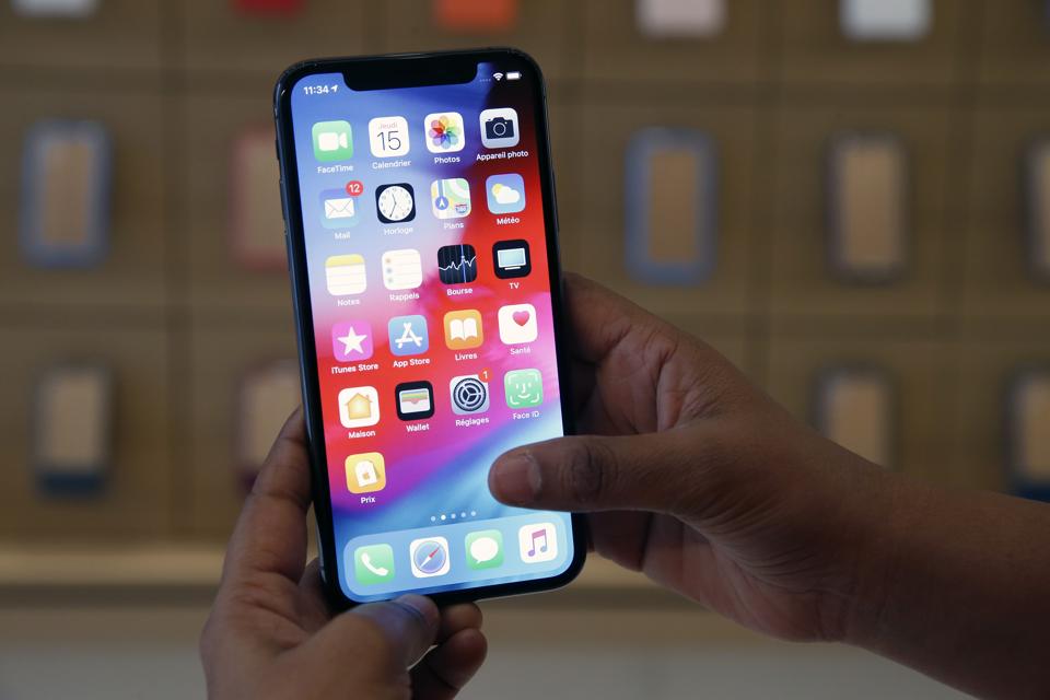 Apple Confirms 1 Million Reward For Anyone Who Can Hack An Iphone Apple Confirms 1 Million Reward For Anyone Who Can Hack An Iphone