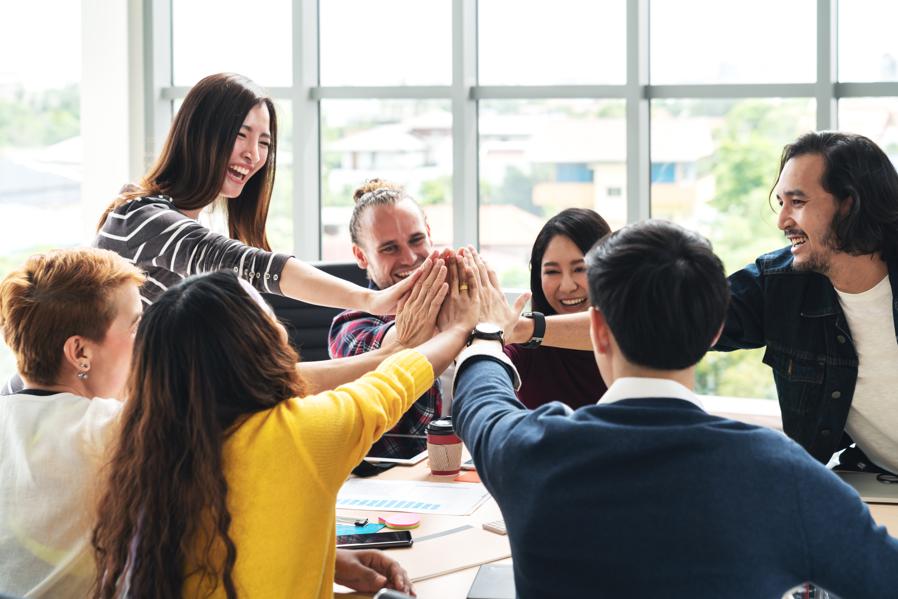 What Really Keeps The Best Employees At Their Companies?