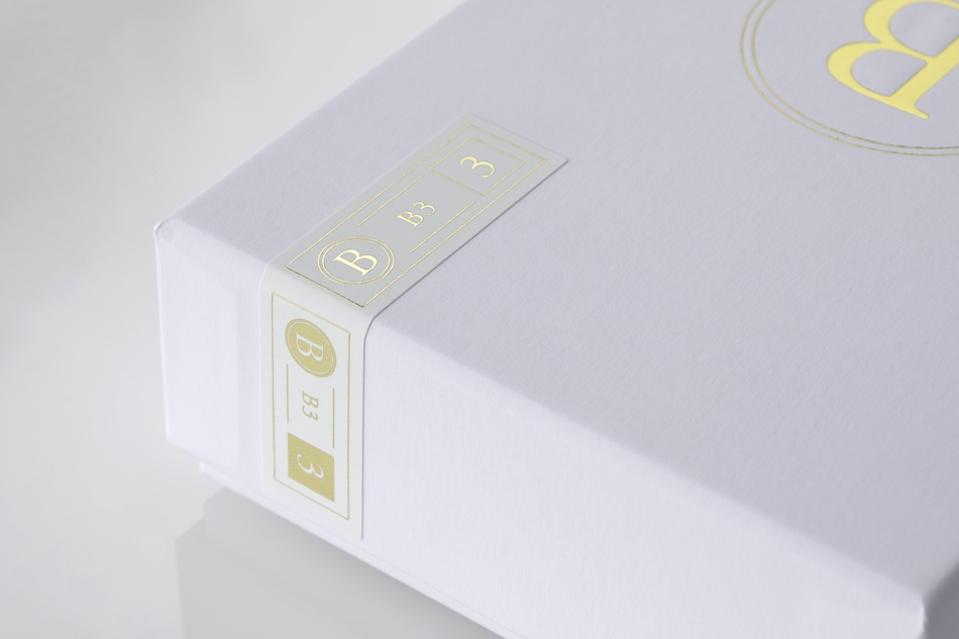 B3 box