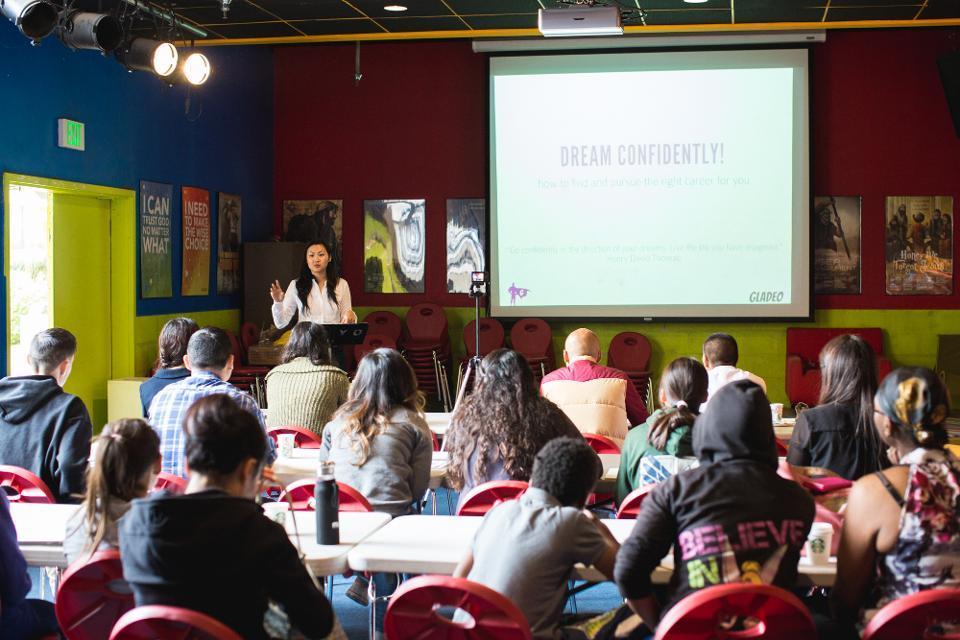 Michelle Cho conducts career planning workshop for students with nonprofit Connect Lincoln Heights