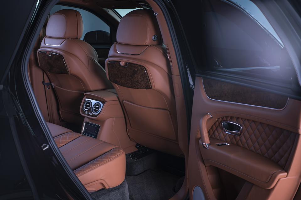 Exclusive The World S First Bulletproof Bentley Suv