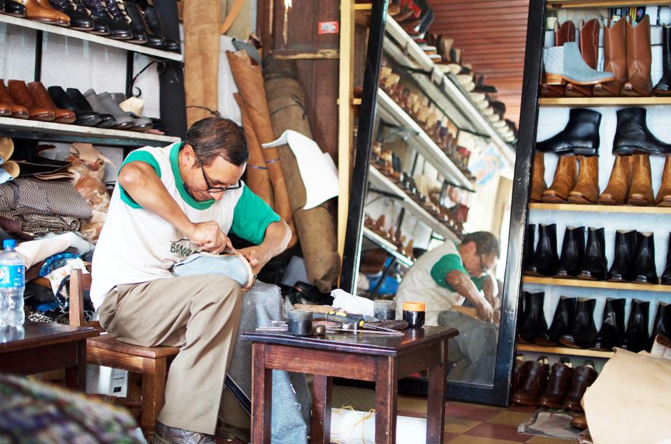 Bootmaker in Guatemala