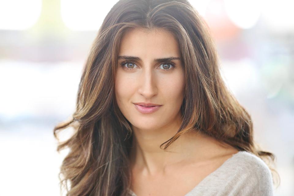 How Amani Zardoe Went From Working With Jesse Eisenberg To