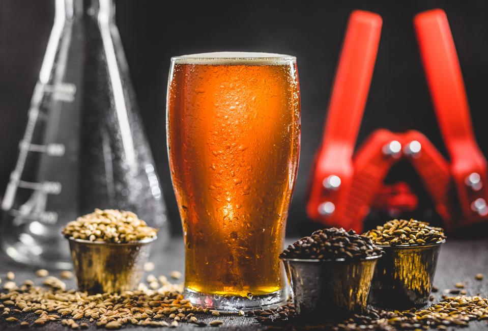 Les incroyables façons dont les brasseurs de Budweiser utilisent l'intelligence artificielle pour transformer l'industrie de la bière