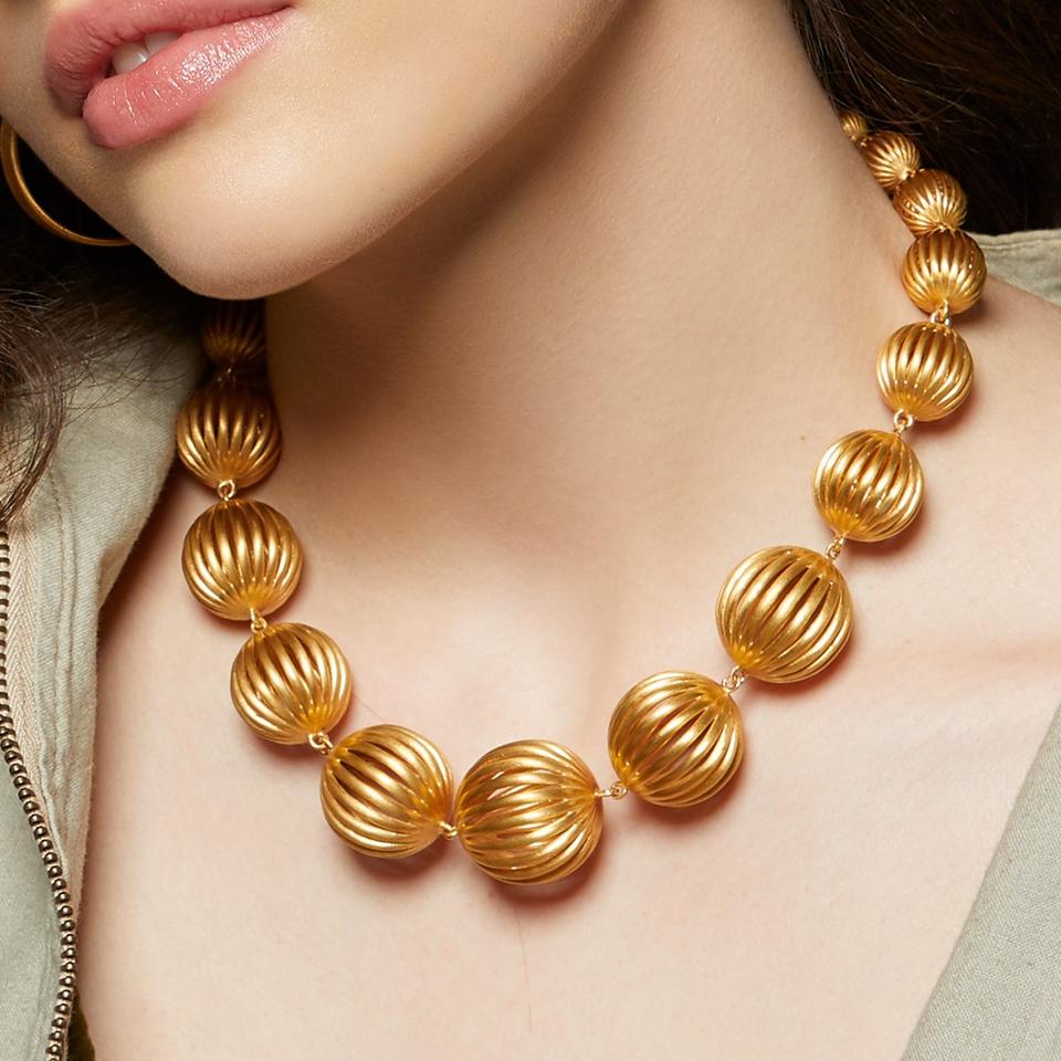 Luxe Canadian Jewelry Brands You Need To Be Wearing Luxe Canadian Jewelry Brands You Need To Be Wearing