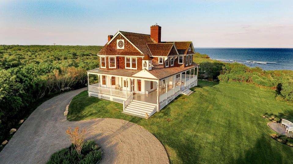 Tick Hall Dick Cavett’s Fabled Montauk Home Is On The Market For $33.95 Million