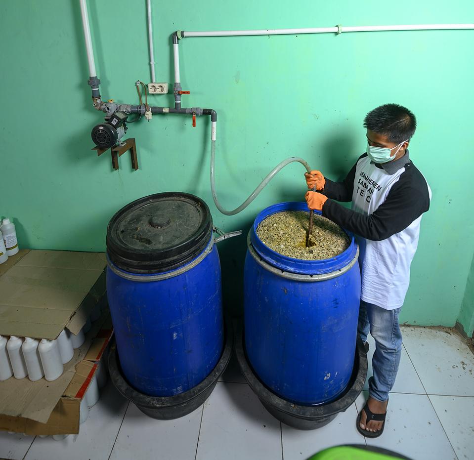 Transforming waste