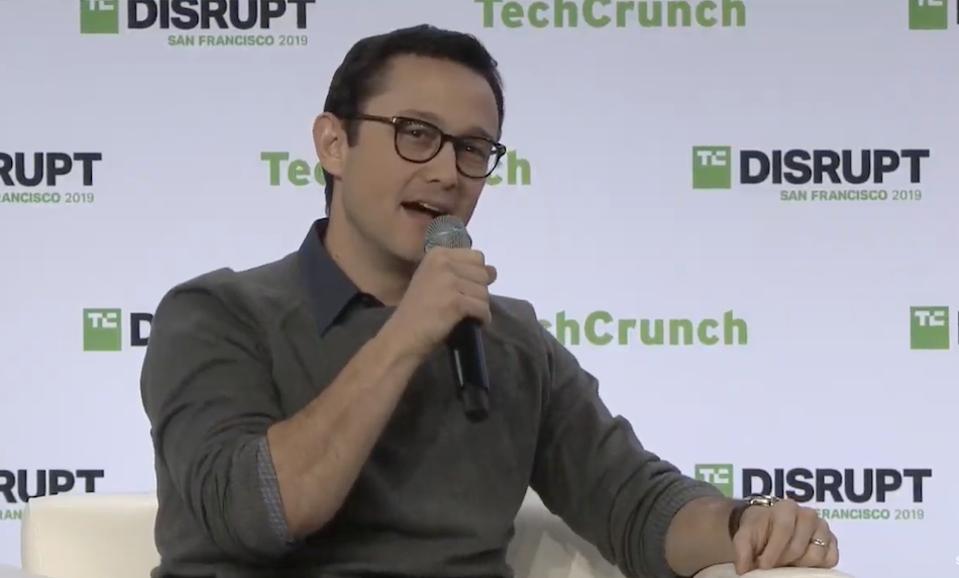 Snowden Star Gordon Levitt Slams Youtube And Instagram For Data Mining