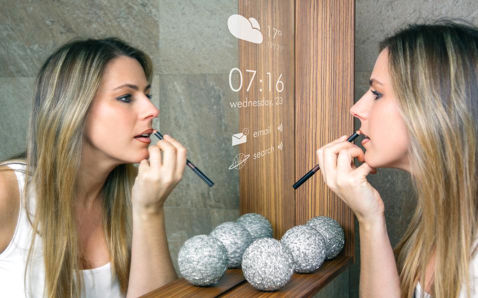 The Magic Of Smart Mirrors: Artificial Intelligence, Augmented Reality And The Internet of Things